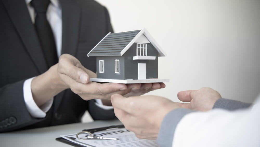 how landlord-tenant mediation works